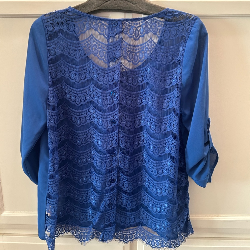 Blue blouse size large